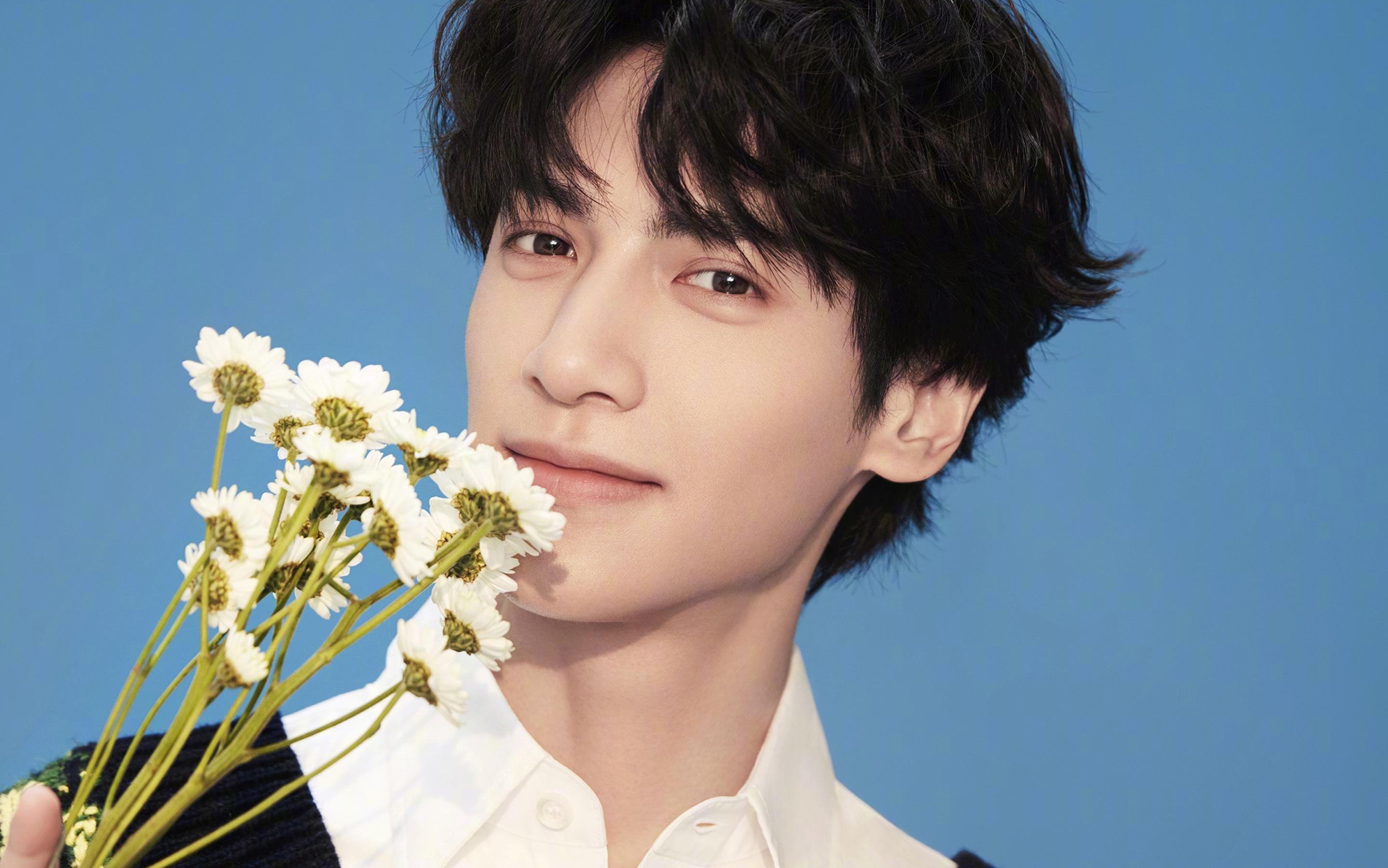 “冠军争夺战正式打响,两强会师,荣誉之战一触即发”,两个冠军之刃有什么区别