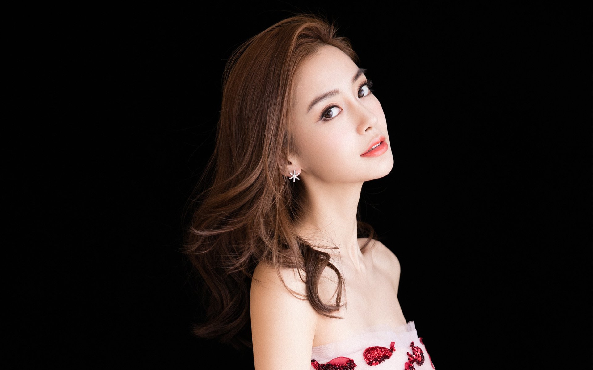 九游网页版入口-多特蒙德未来之星崭露头角，多特蒙德新人