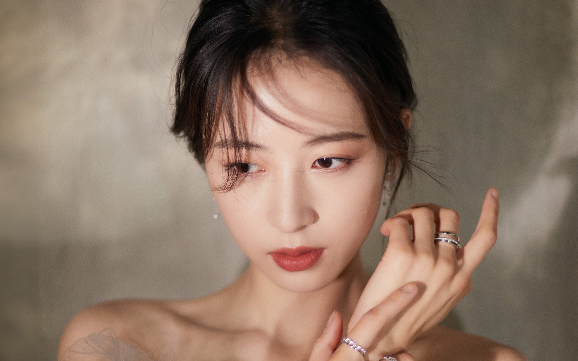 九游网页版官网入口-山东泰山球员荣获联赛最佳新人，2021山东泰山球员号码